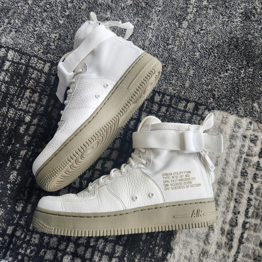Womens Size 8 Air Force 1 Mid